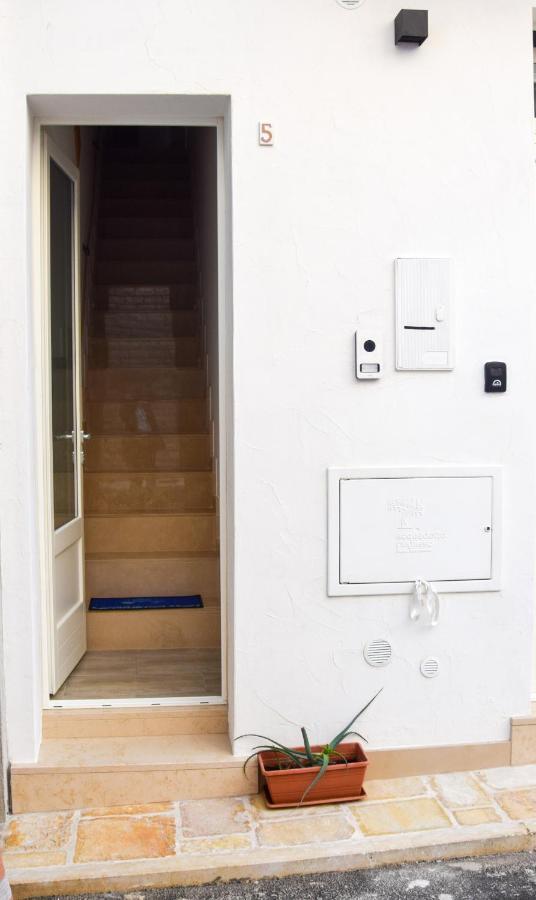 Casa Rodolovich Locazione Breve Appartement Polignano a Mare Buitenkant foto
